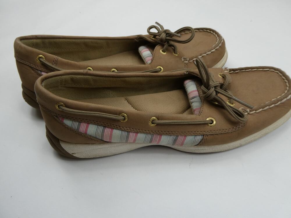 women's SPERRY boat shoe, size 10M, tan, amazing!
